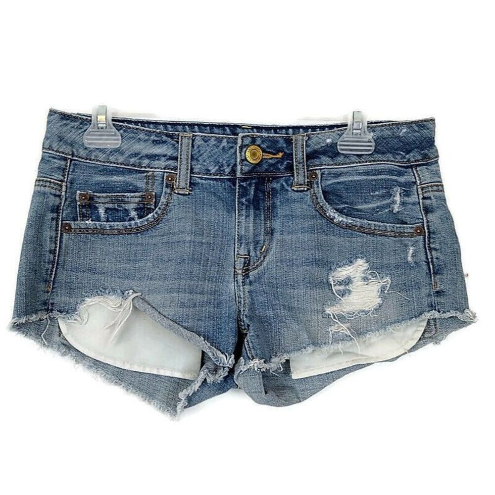 American Eagle Womens sz 4 Shorts Blue Denim Light Wash Distressed Cutoff Frayed